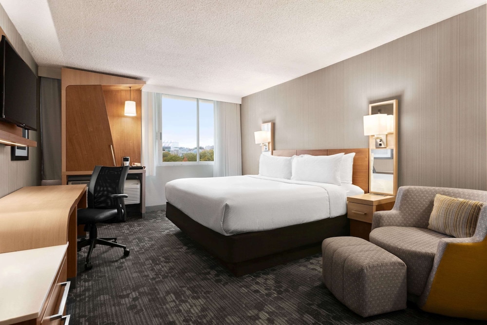 Wyndham Garden at Niagara Falls