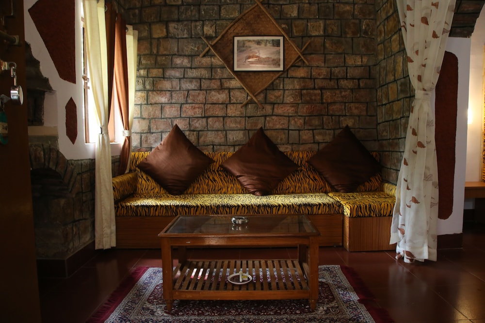 Mogli Jungle Resorts Bandhavgarh