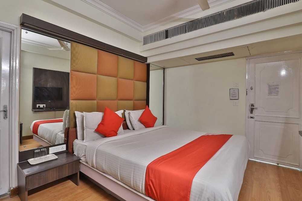 Hotel Crown