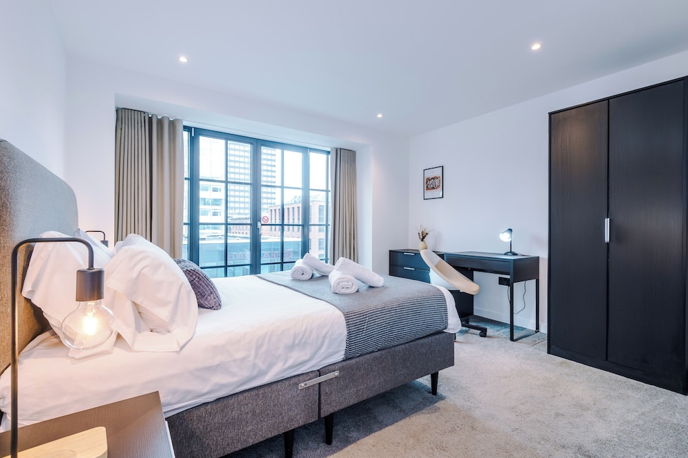Hilltop Serviced Apartments - Piccadilly