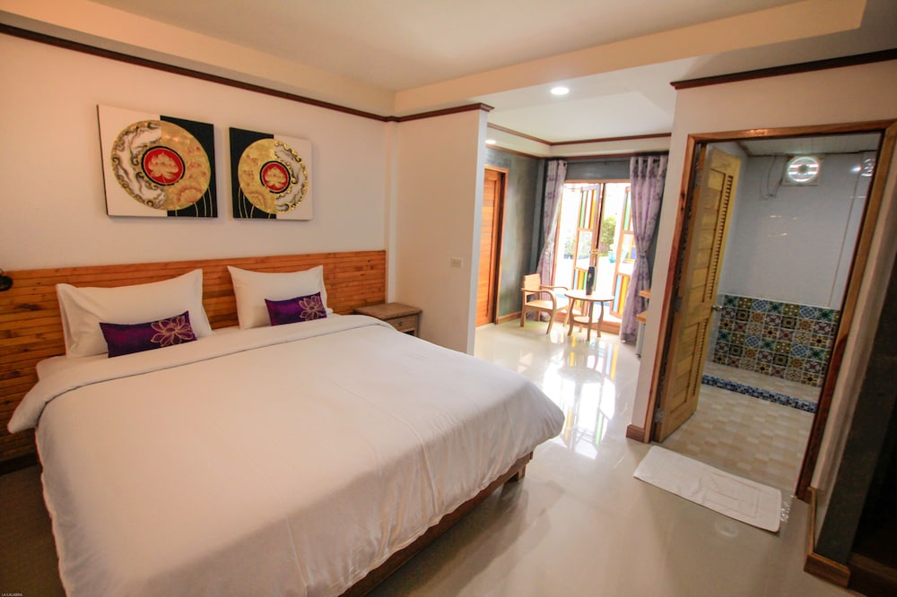 Amethyst Boutique Hotel Fishermans Village