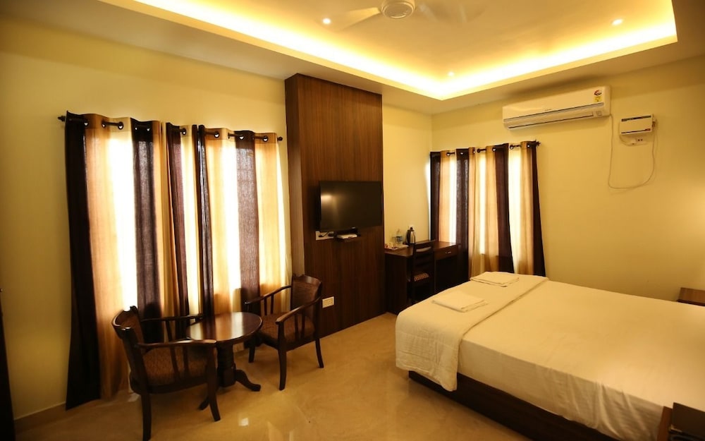 Hotel Marina Manor