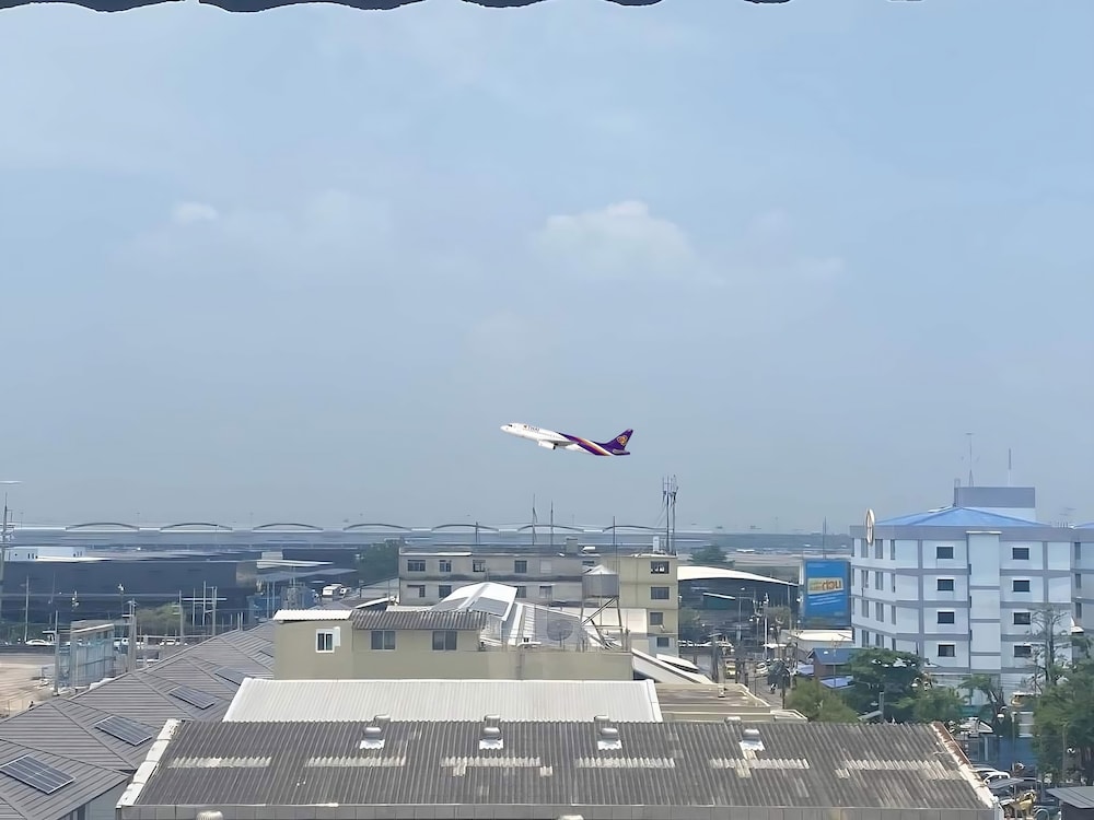 Plai And Herbs Suvarnabhumi Airport