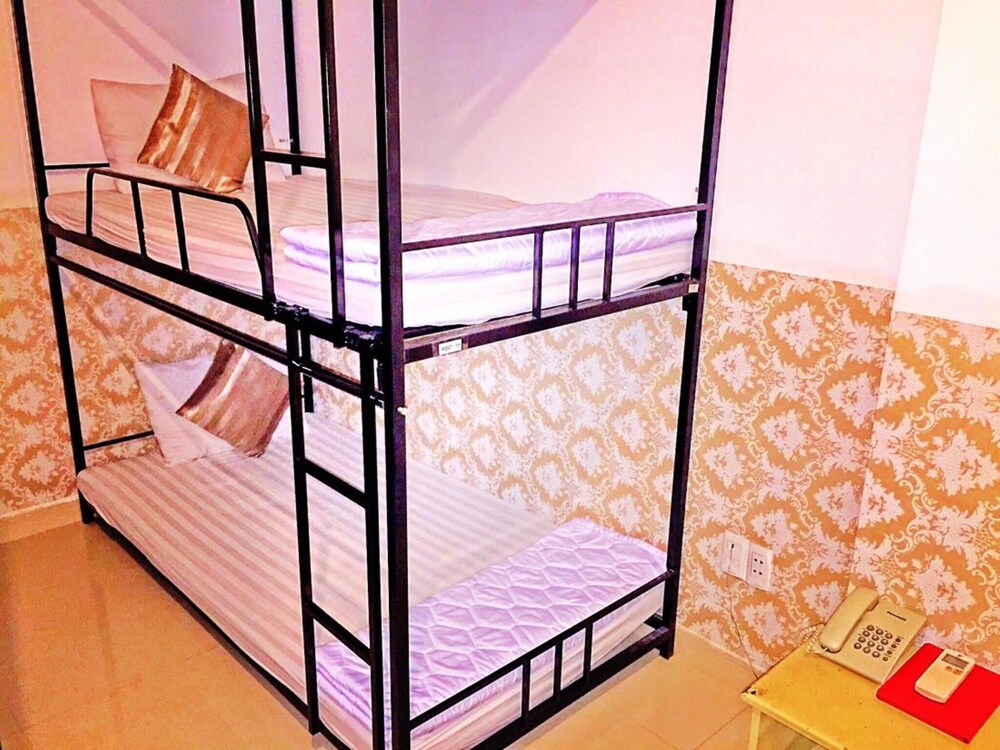 Sunny Hotel Ho Chi Minh