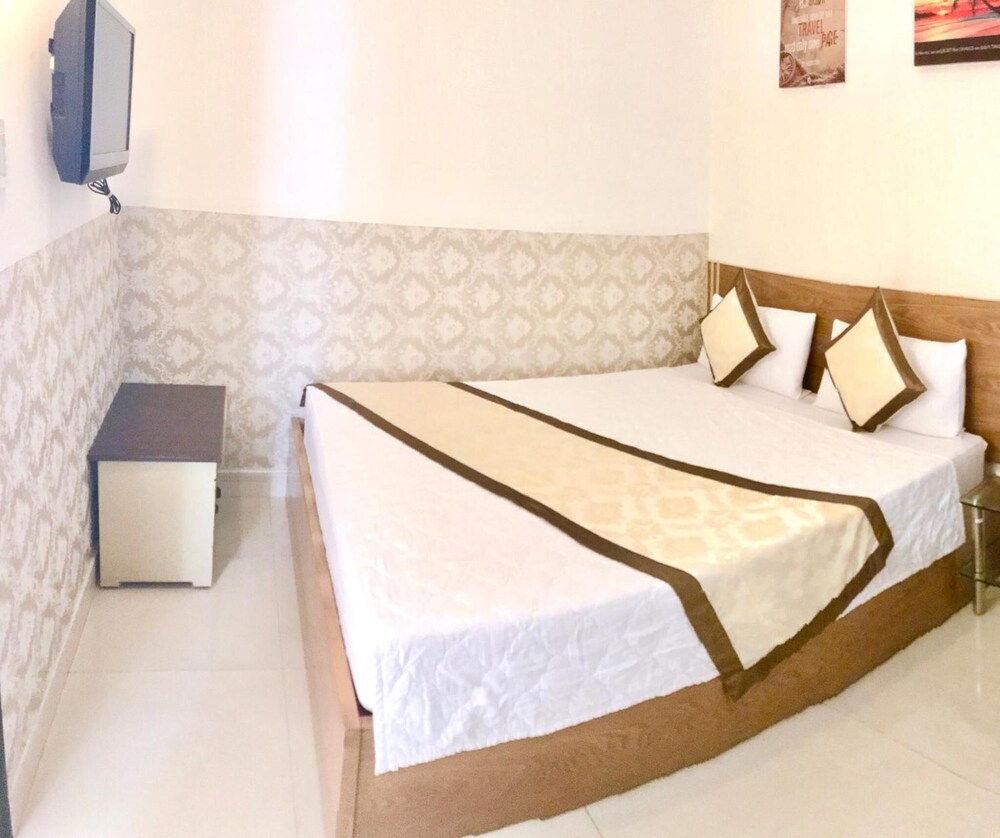 Sunny Hotel Ho Chi Minh