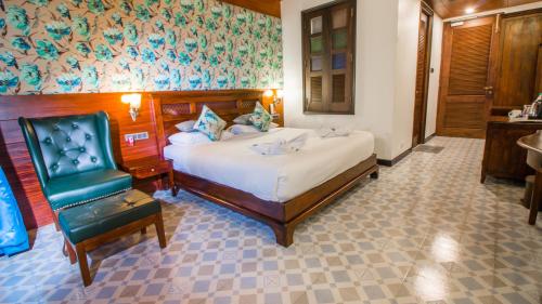 Symphony Summer Sands Beach Resorts