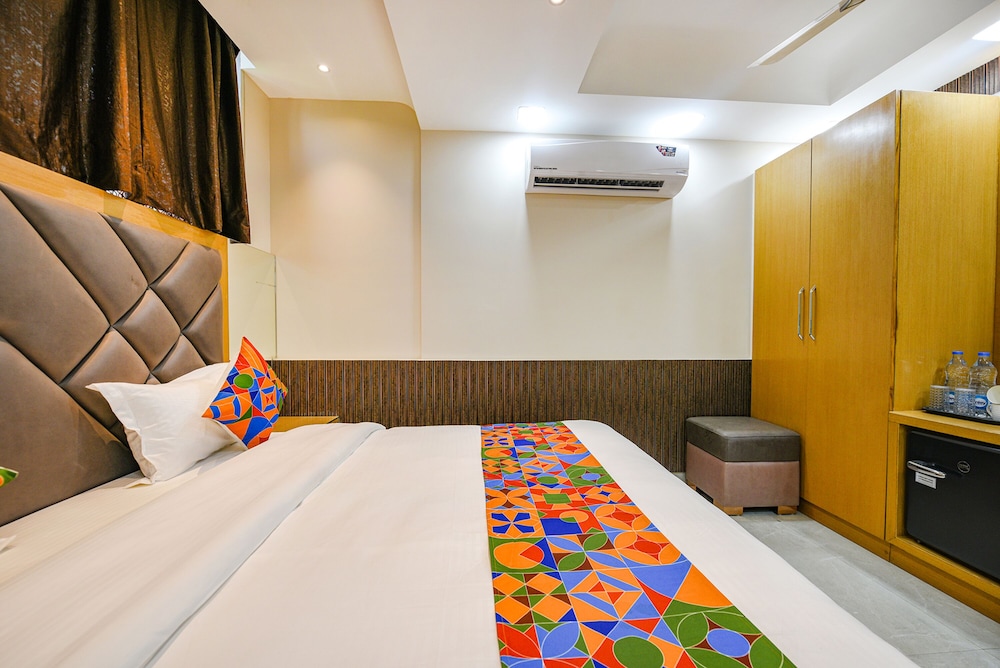  FabHotel Grand Palazzo