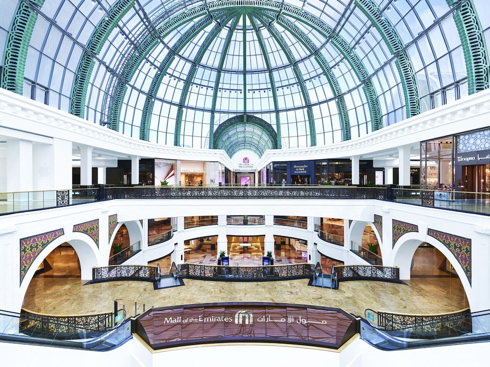 ibis Mall Avenue Dubai