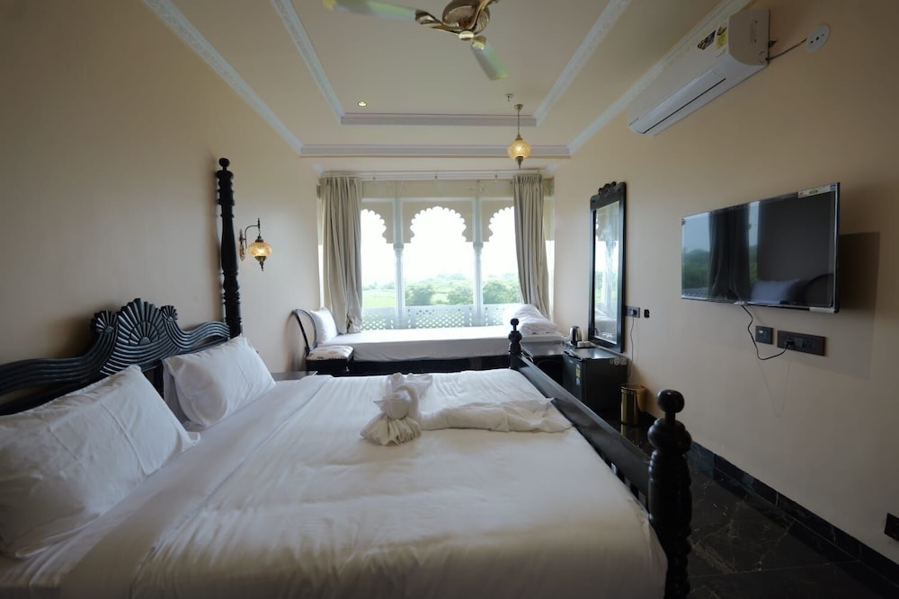 Shree Raja Ram Hotel and Resort, Ujjain