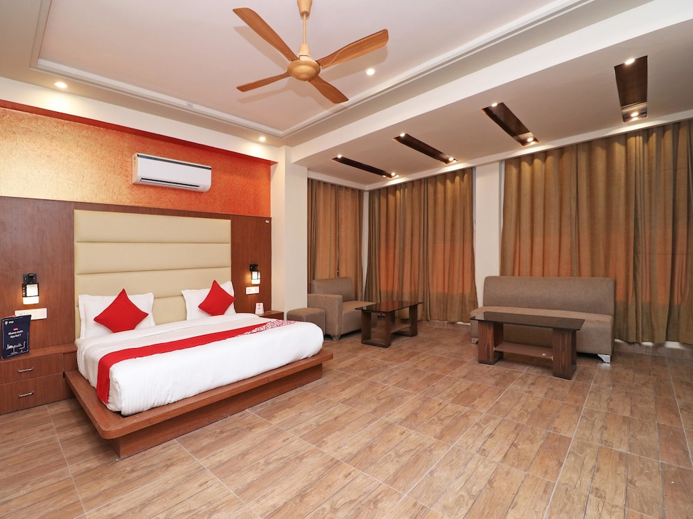 Super Townhouse Oak Pacify Hills