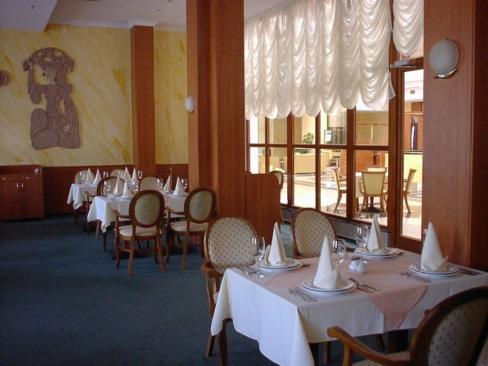 Mövenpick Samarkand