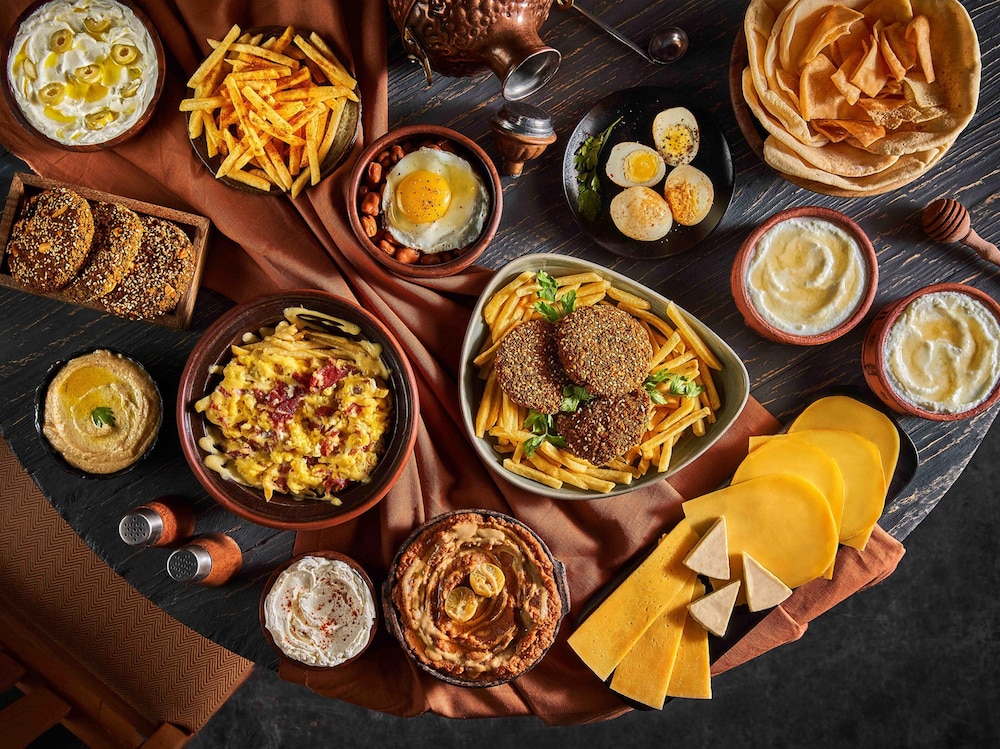 Holiday Inn Dhaka City Centre by IHG