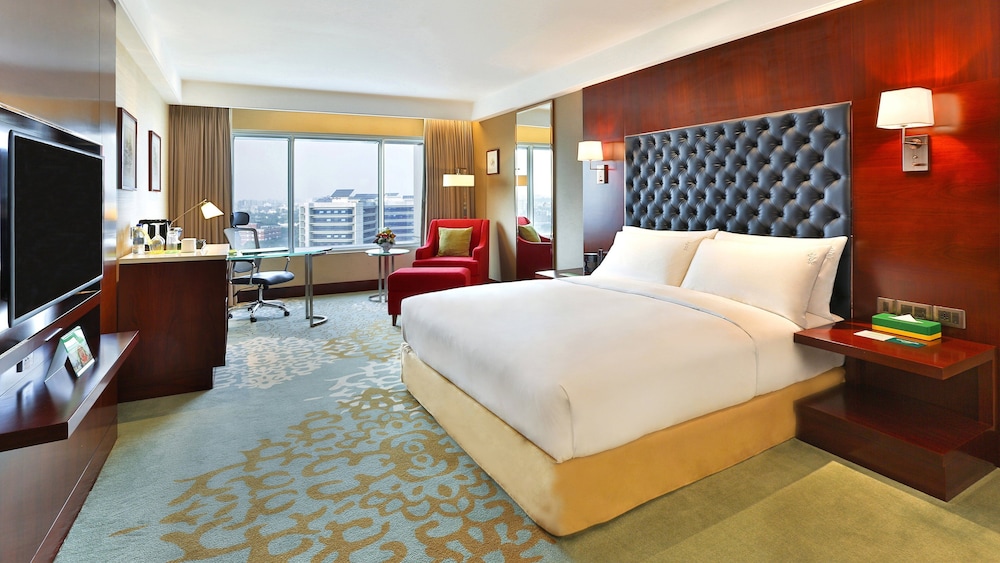 Holiday Inn Dhaka City Centre by IHG