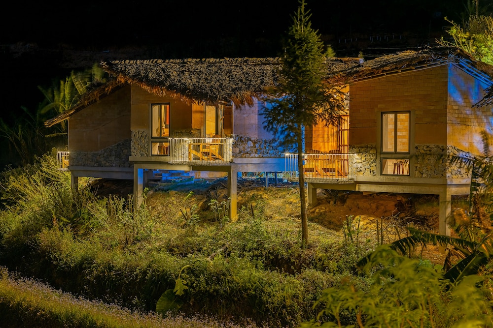 Sapaxa Spring Garden Ecolodge