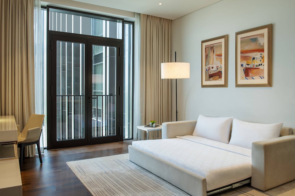 La Ville Hotel & Suites CITY WALK, Dubai, Autograph Collection