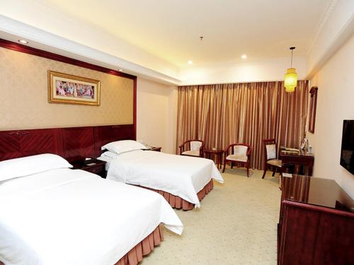 Vienna Hotel Shenzhen Longhua Qinghu Road Branch