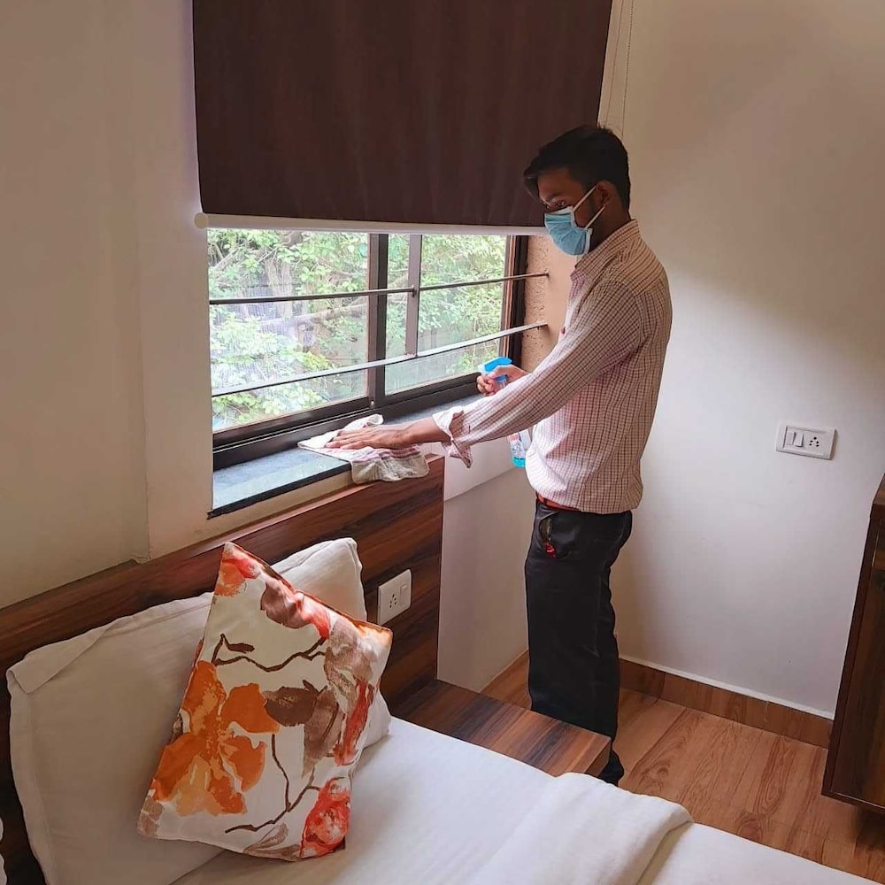 hotel park view bhopal