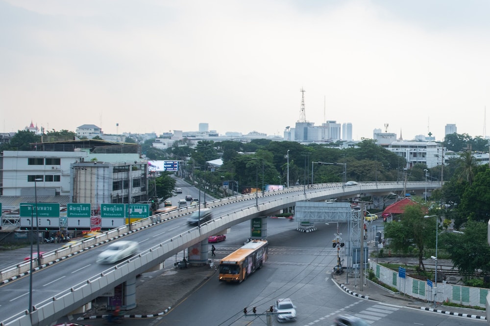 Bangkok City Suite