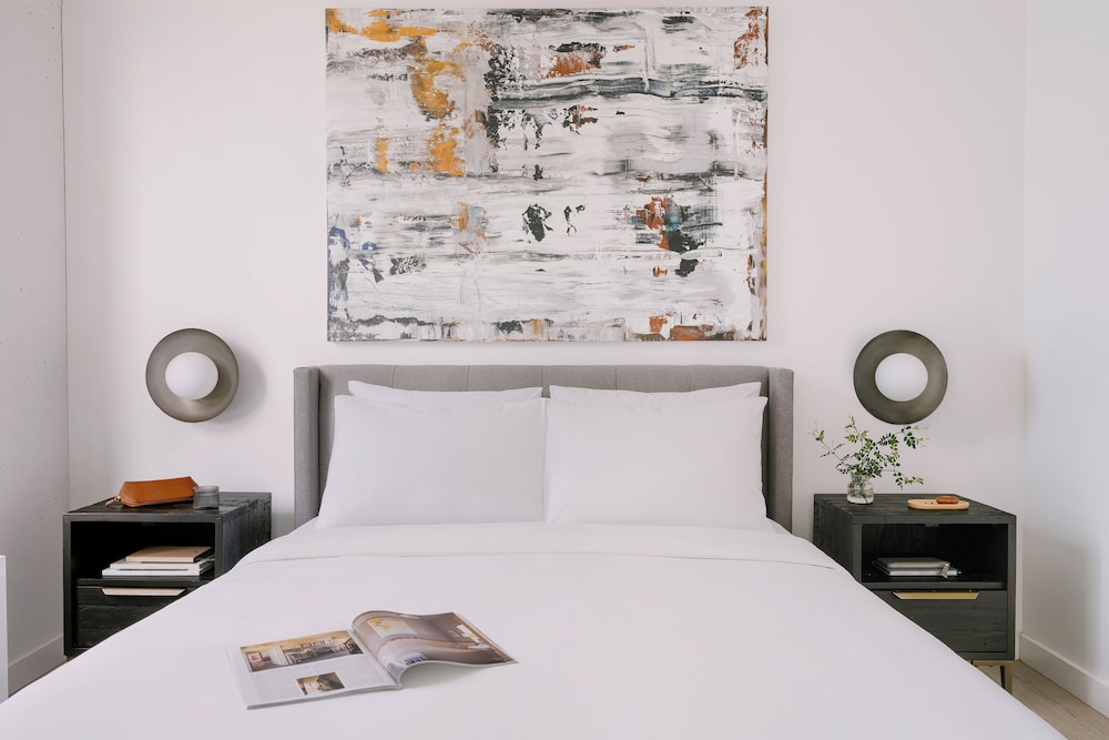 Sonder by Marriott Bonvoy Court Square Apartments Long Island City