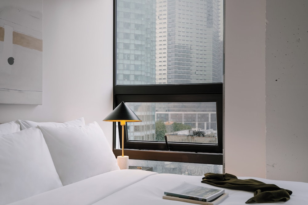 Sonder by Marriott Bonvoy Court Square Apartments Long Island City