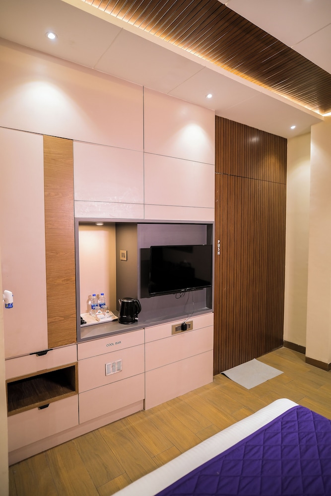 Hotel Symphony Inn - Vellore