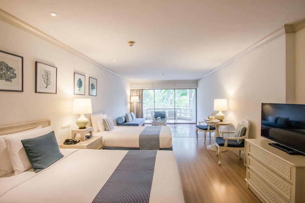 The Regent Cha-Am Beach Resort