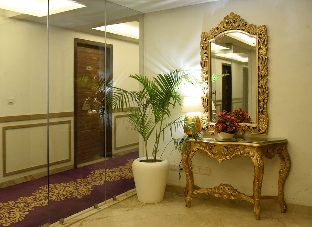 The Exotica Grand