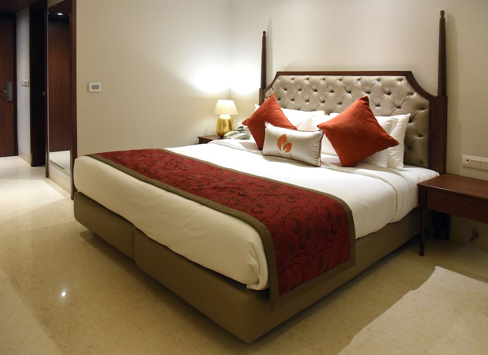 The Exotica Grand