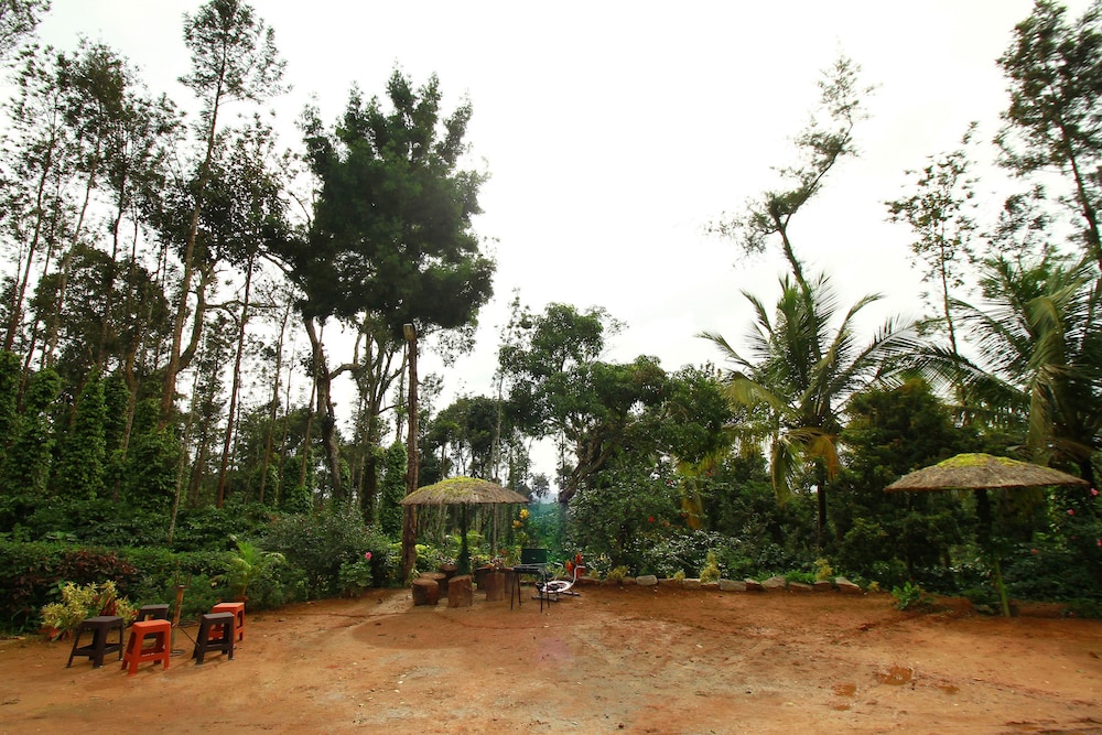OYO 16451 Home Cozy Estate Stay madikeri