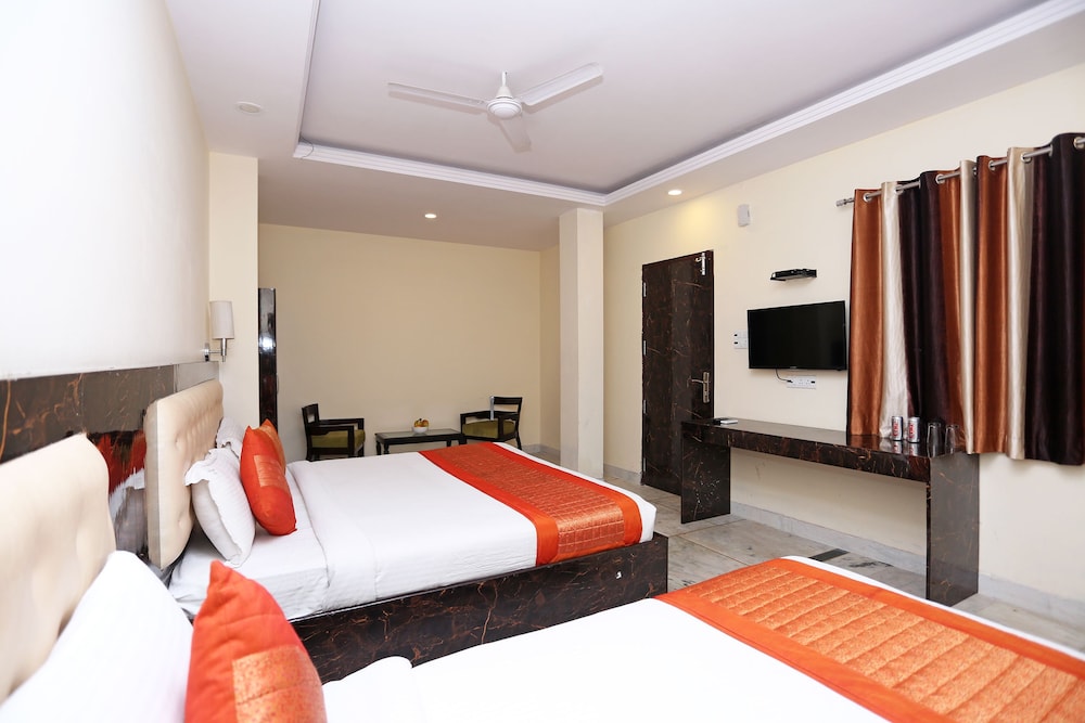 Hotel Aerodrome Palace