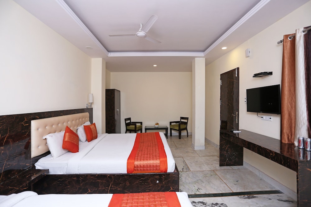 Hotel Aerodrome Palace