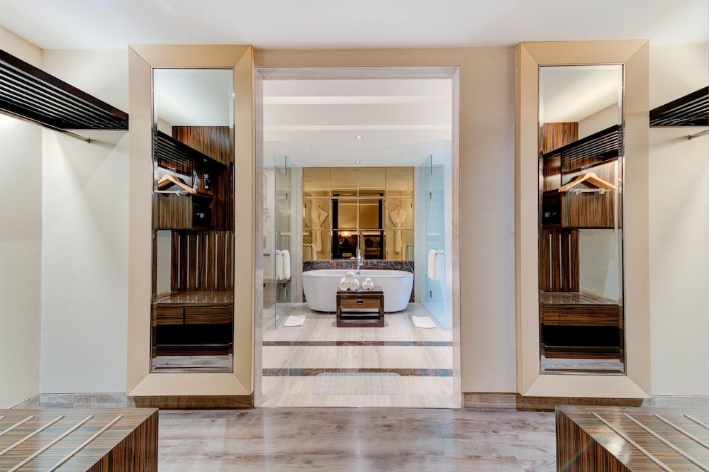 Hyatt Ahmedabad