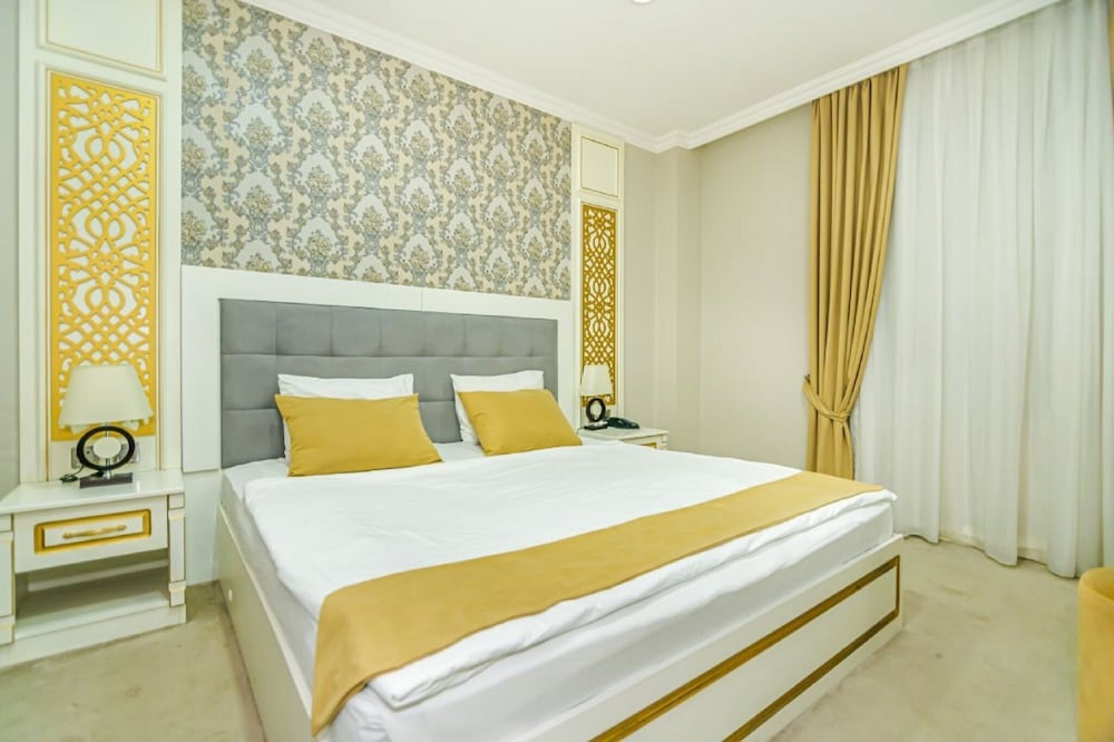 Maris Hotel Baku