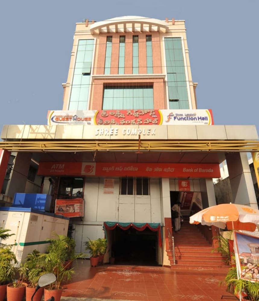 SHREE LAKSHMI GUEST HOUSE