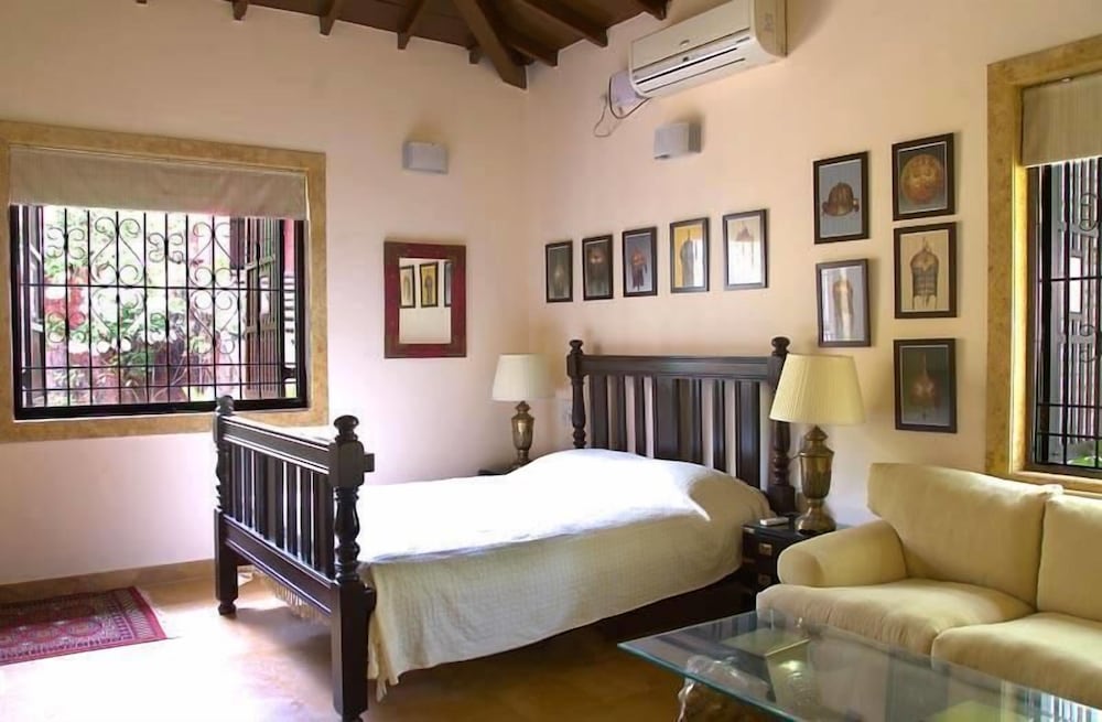 Casa Amaya - A Collector's Paradise - Luxury Villa