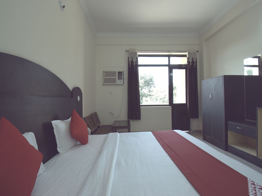 OYO 22799 Devi Mahal