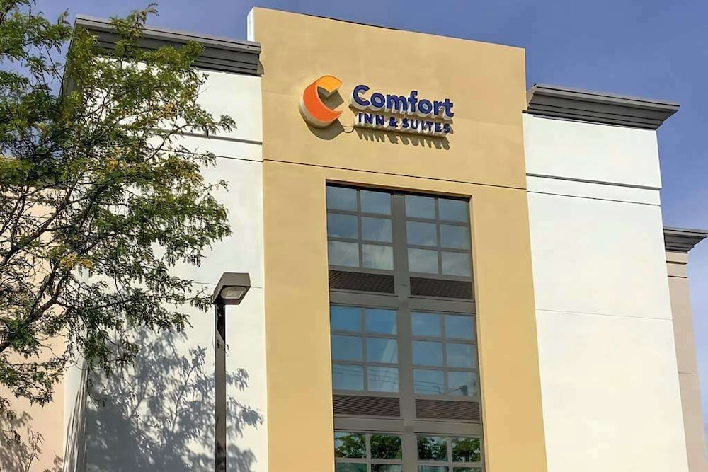 Comfort Inn & Suites Arlington Heights - Schaumburg