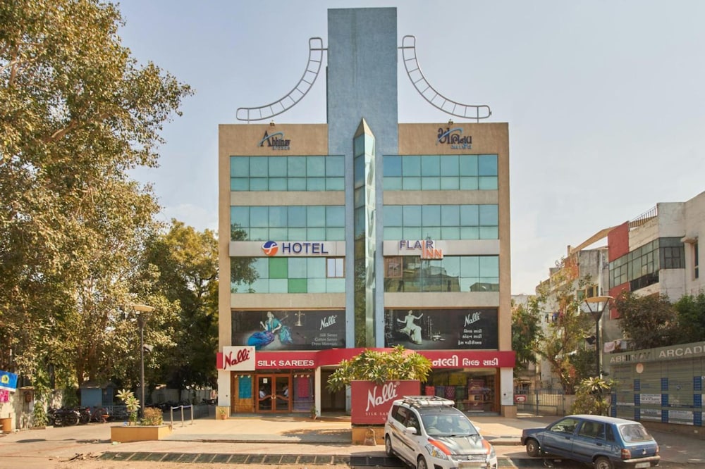 Hotel Flair Inn