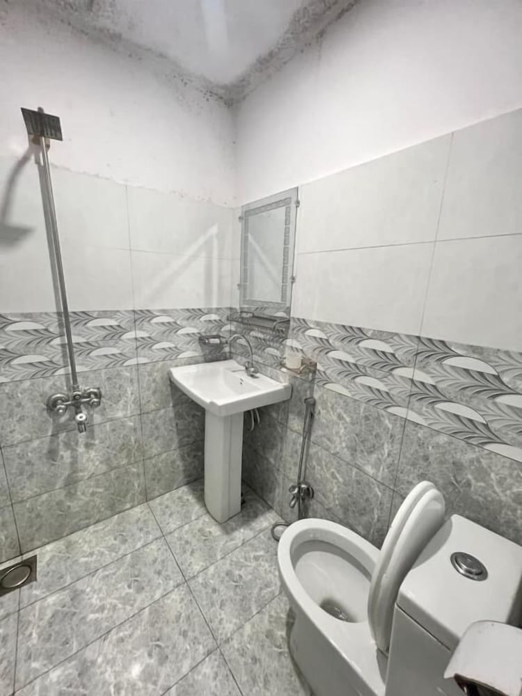 White Rose Guest House