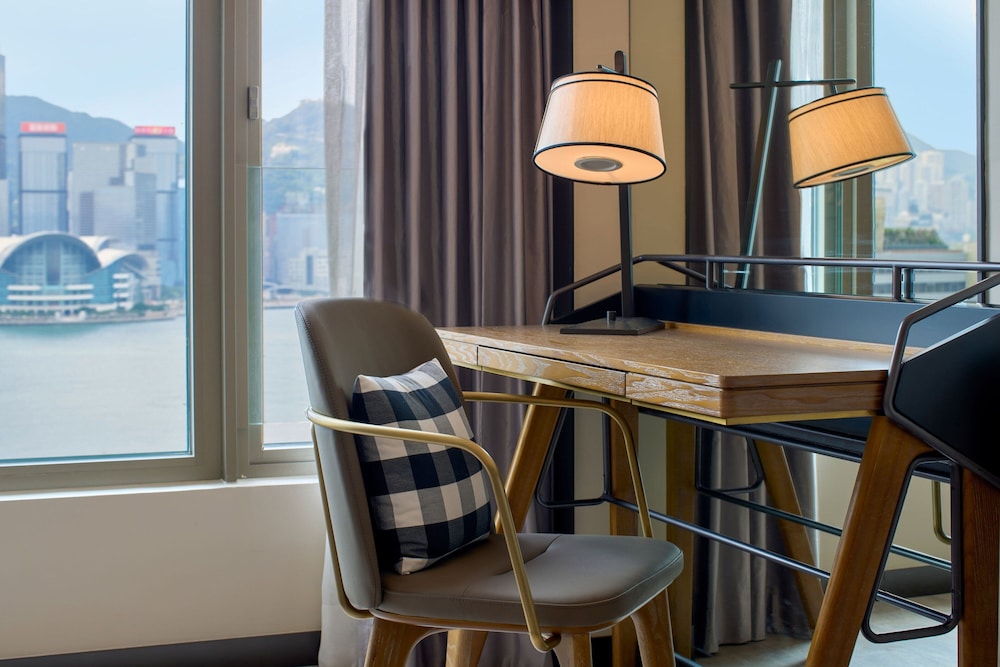 Sheraton Hong Kong Hotel & Towers