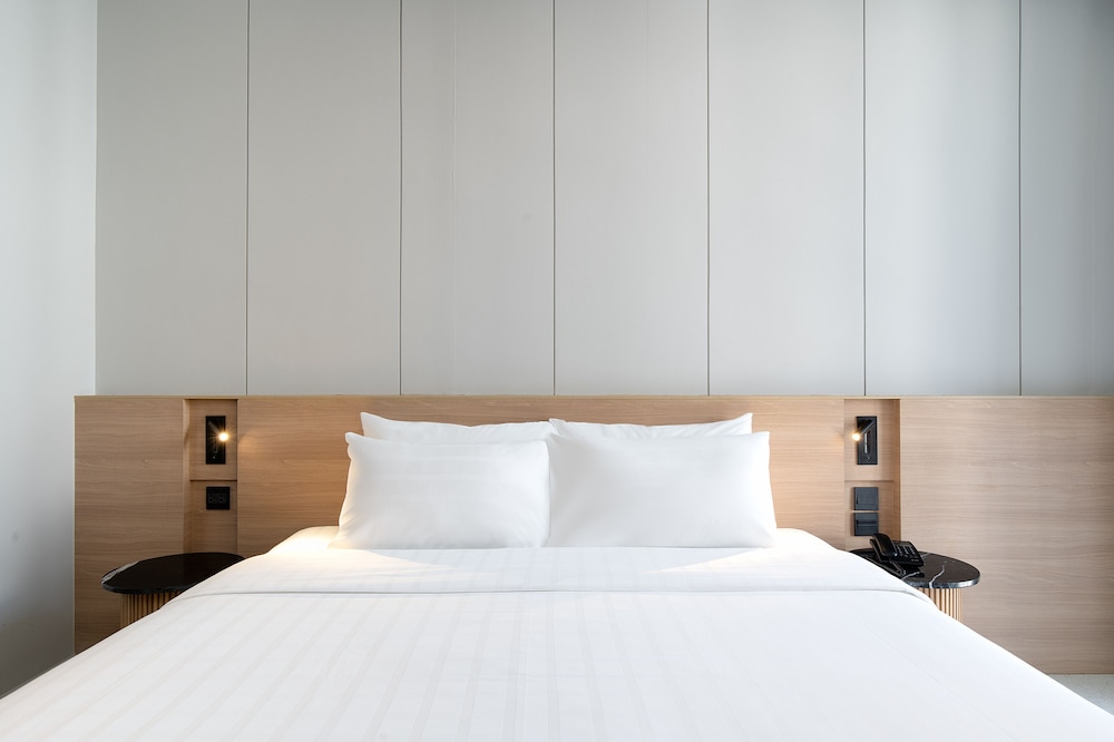 Saan Hotel Sathorn