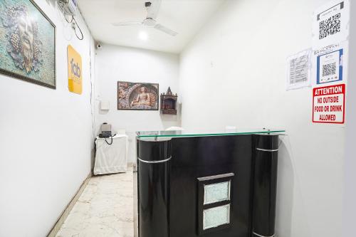 Hotel O Stay Heaven Near Qutab Minar Metro Station