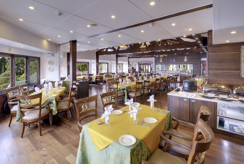 Mayfair Hill Resort Darjeeling