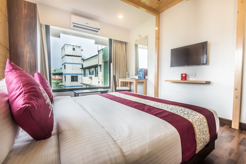Hotel Crown Inn