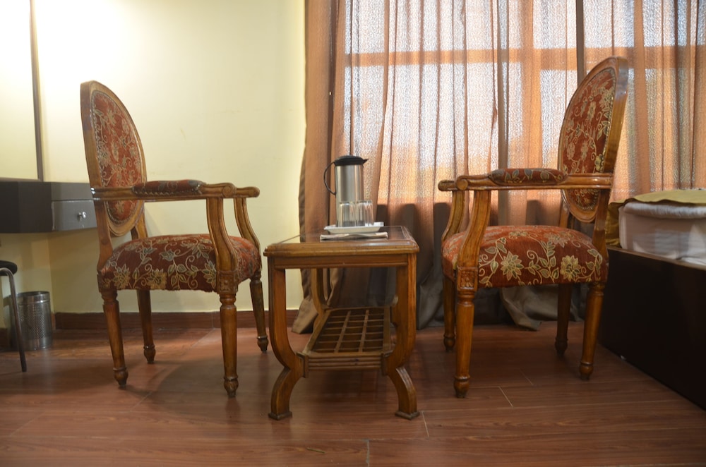 Hotel Samrat Kaushambi