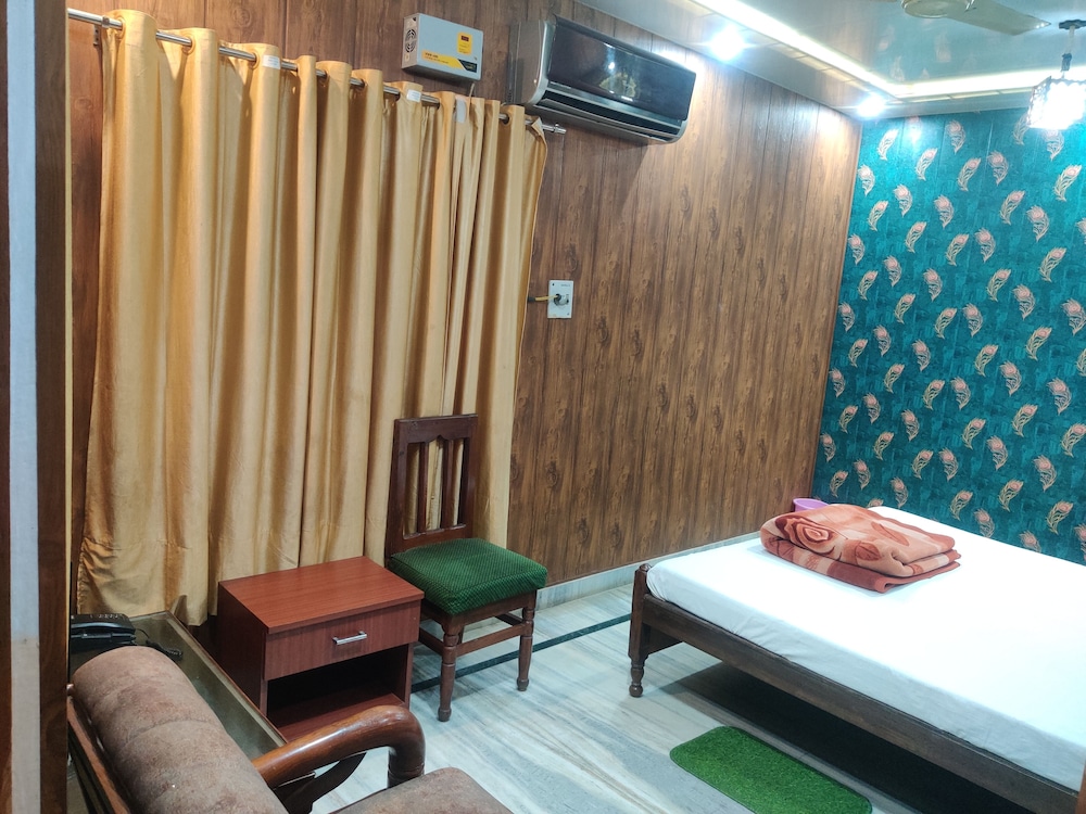 Hotel Krishan Kanhiya