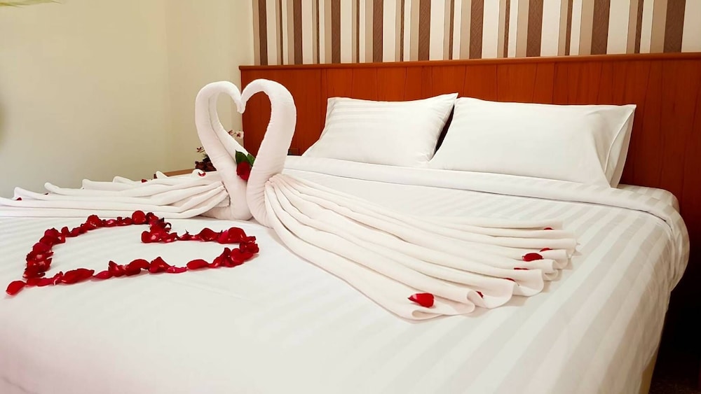 The Route Sriracha Hotel And Residence