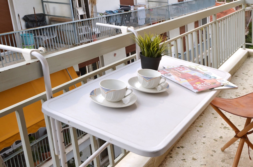 Exarchia a nice and cozy apartment