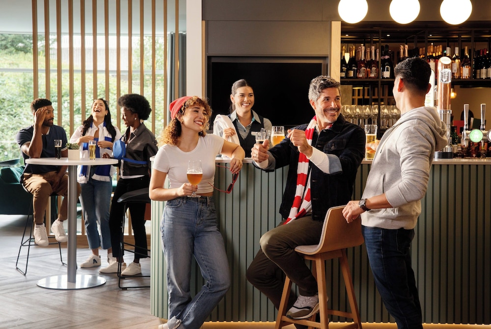 Holiday Inn Manchester Airport by IHG