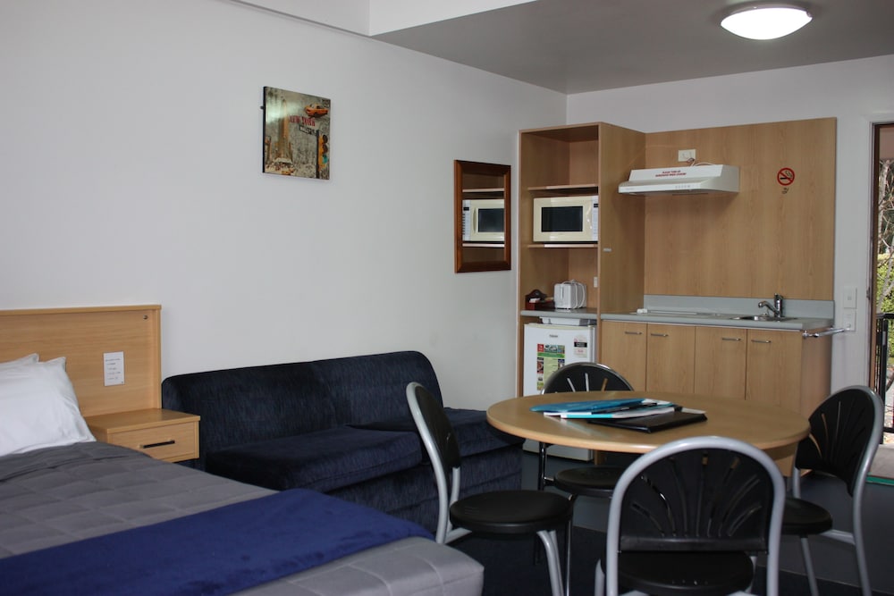 Hampshire Holiday Parks - Queenstown Lakeview